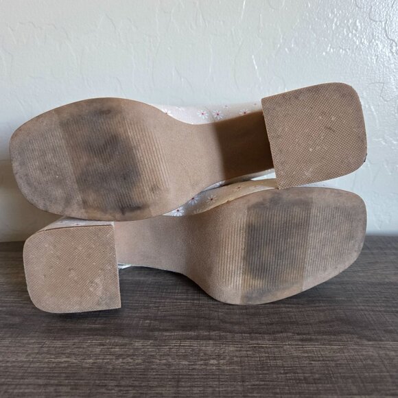 Madden Girl Mantel Mary Jane Platforms Daisy Print Chunky Block Heels Beige 9.5 - Picture 9 of 12